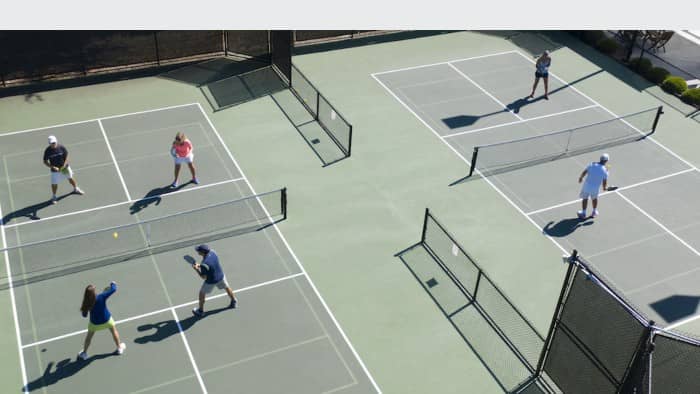 PickleBall-Scoring-Difference-Singles&Doubles