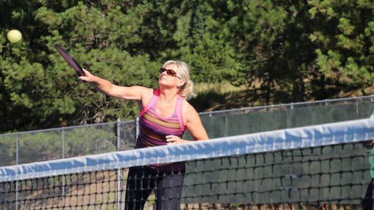Can-You-Hit-Overhand-In-Pickleball