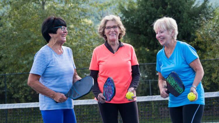 health benefits of playing pickleball
